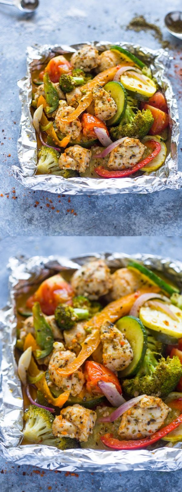 Easy Baked Italian Chicken and Veggie Foil Packets