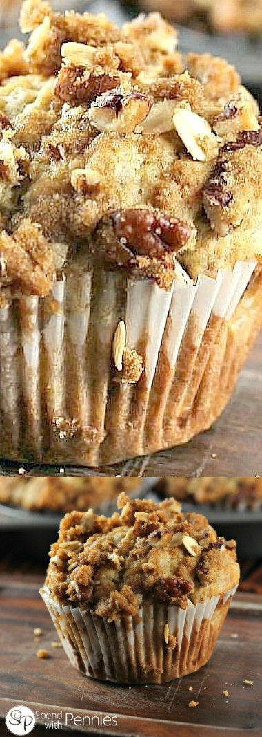 Banana Pecan Crunch Muffins