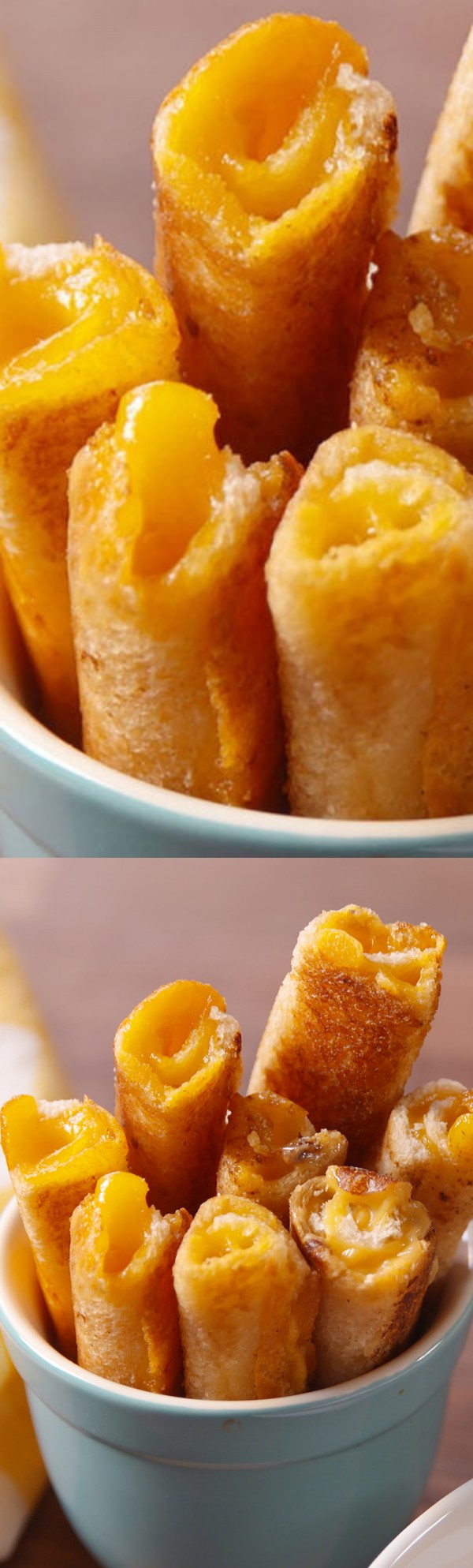 Grilled Cheese Soup Dippers