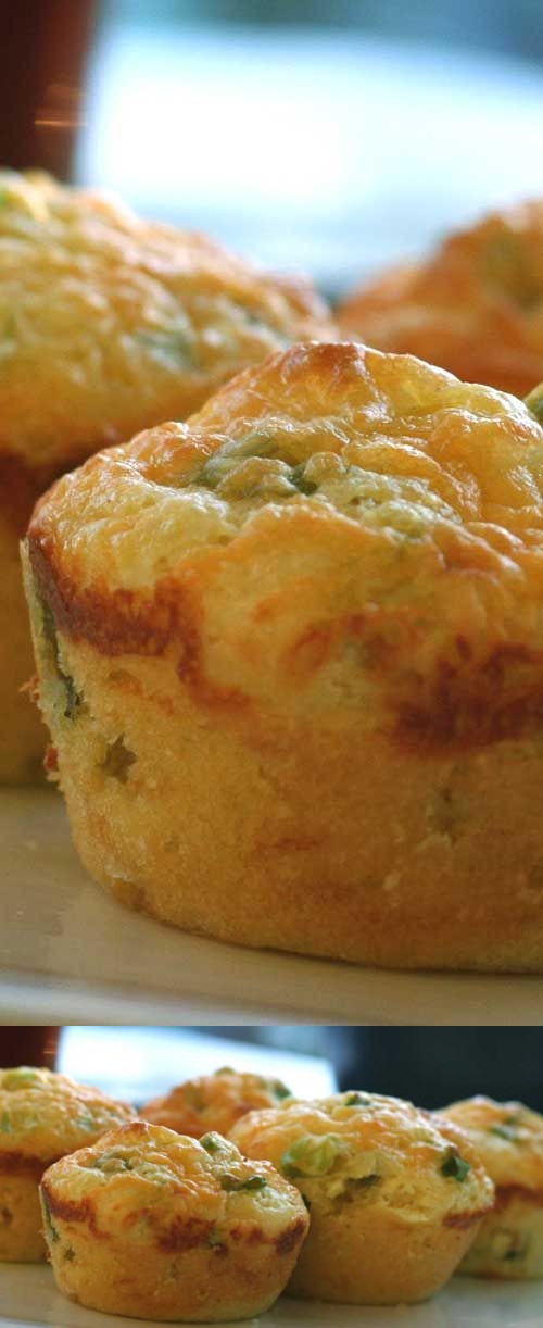 Cheddar and Green Onion Cornbread Muffins