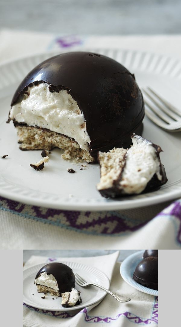 Chocolate marshmallow teacakes