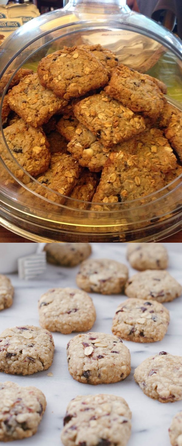 Copycat Hilton Garden Inn Cookies and a Cookie Swap