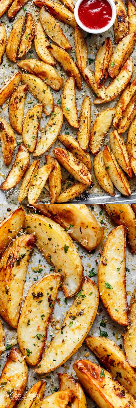 Crispy Garlic Baked Potato Wedges