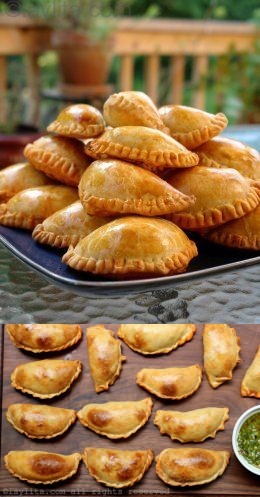 Empanadas mendocinas (Argentine empanadas