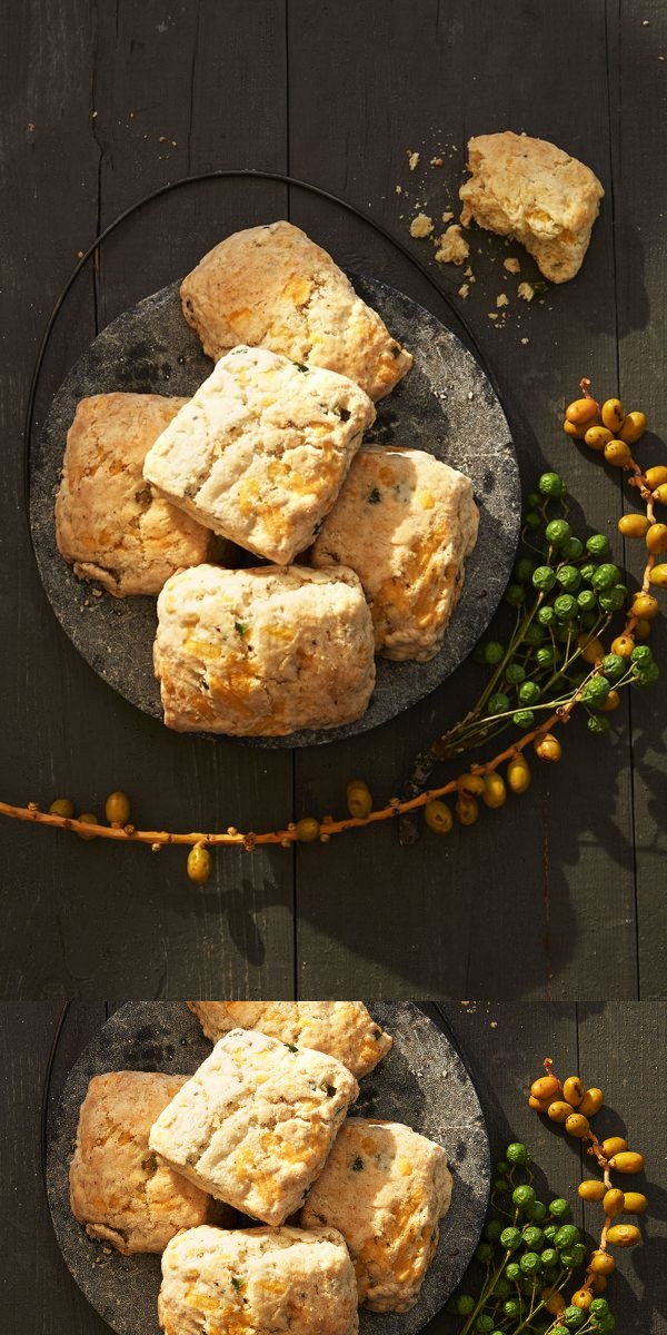 Fluffy Apple-Cheddar Biscuits