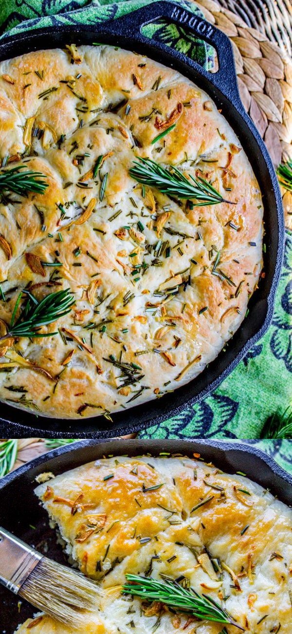 Garlic and Rosemary Skillet Bread