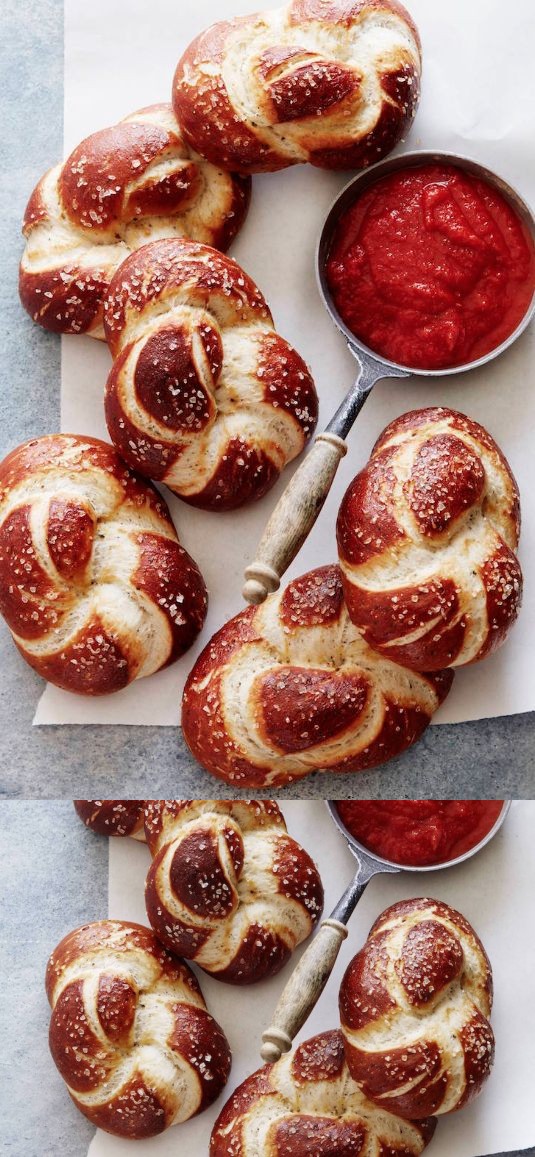 Garlic Herb Parmesan Pretzel Twists