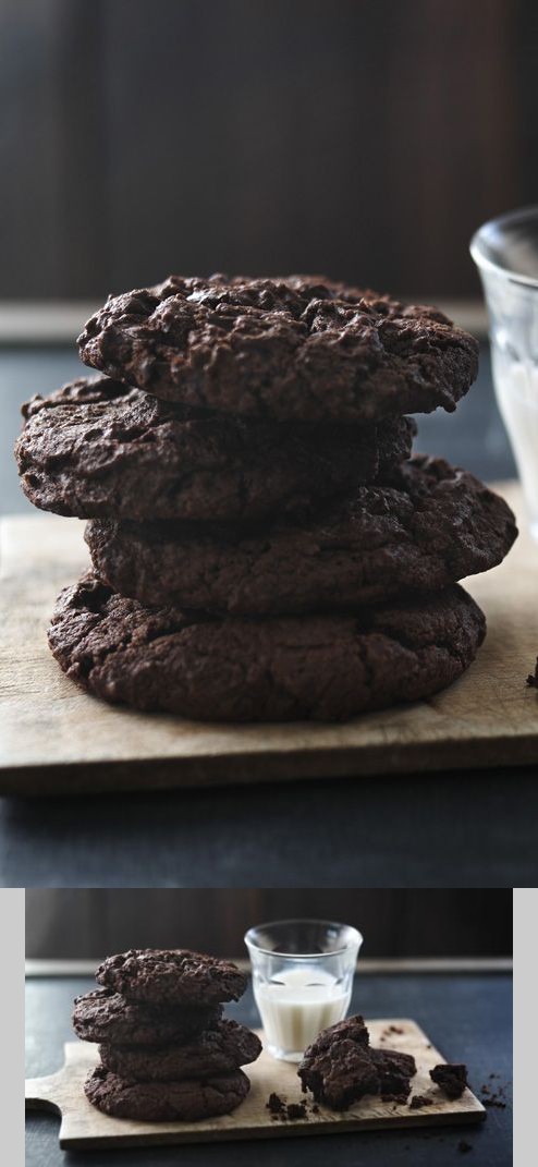 Intense chocolate cookies