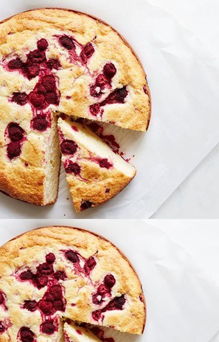 Raspberry-Ricotta Cake