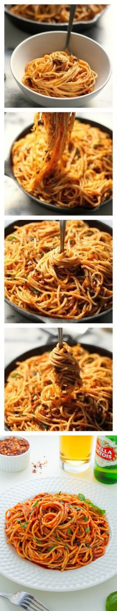 Simple Spaghetti Fra Diavolo