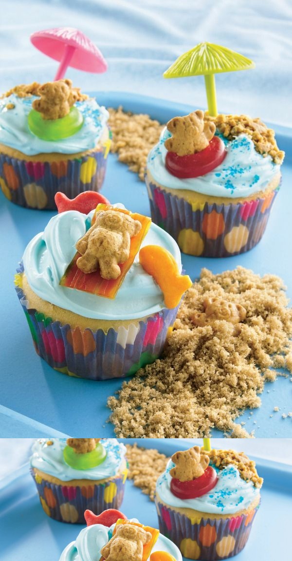 Teddy-at-the-Beach Cupcakes