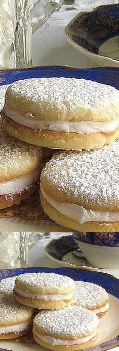 This Polish Lemon Sandwich Tea Cookie Recipe Is Perfect For Entertaining