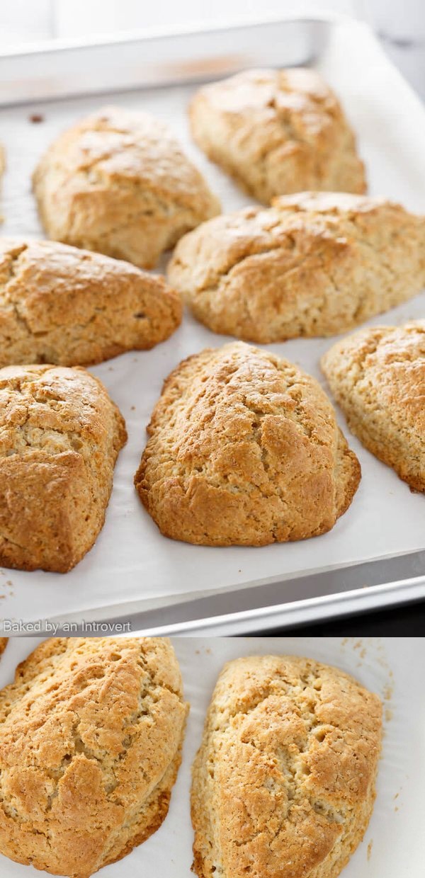 Vanilla Cardamom Scones