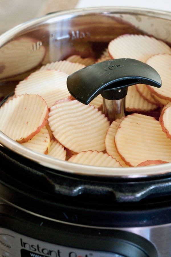 4-Minute Rosemary Garlic Potatoes