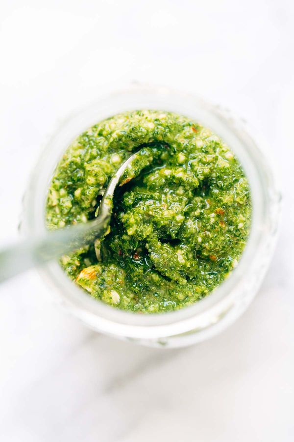 5 Minute Vegan Kale Pesto