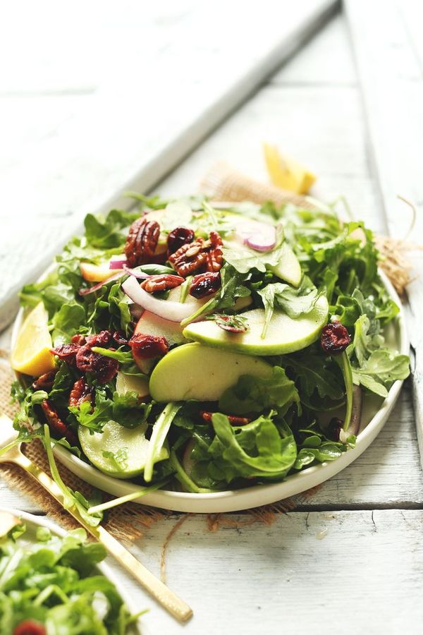 Apple Pecan Arugula Salad