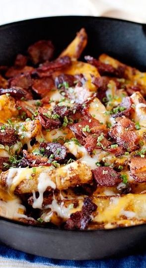 Baked Chili Cheese Fries with Bacon and Ranch