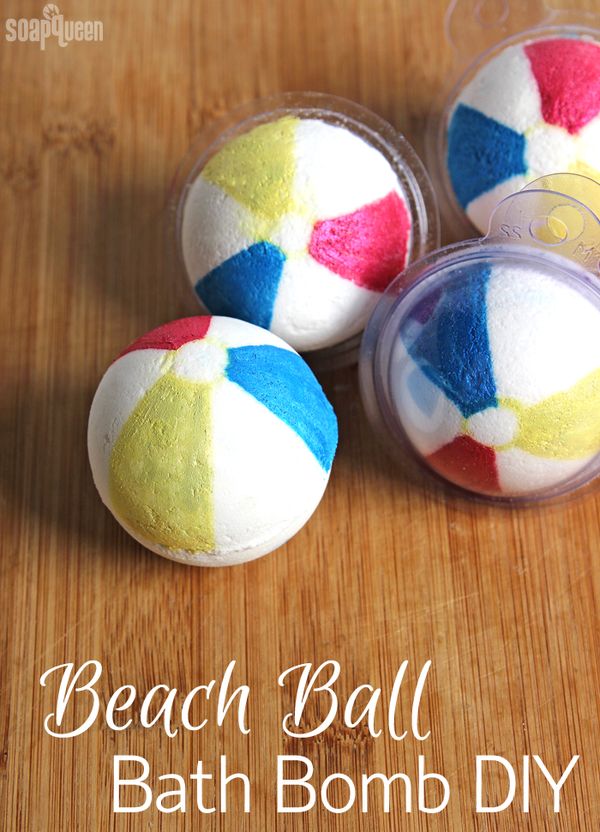 Beach Ball Bath Bomb DIY