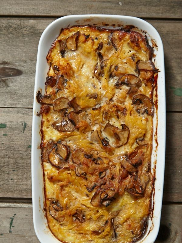 Caramelized Onion Spaghetti Squash Casserole