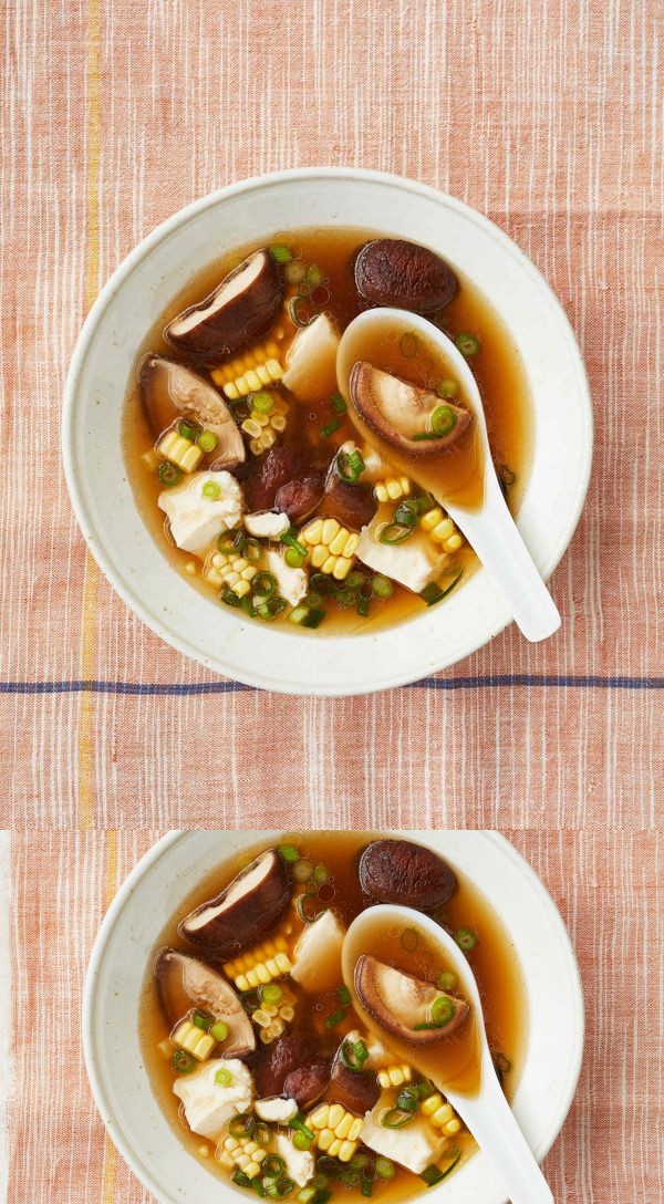 Chinese Corn-and-Mushroom Soup