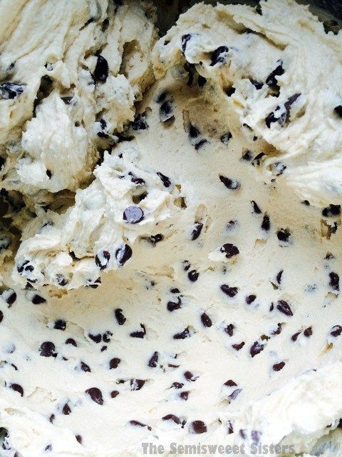 Chocolate Chip Cookie Dough Frosting