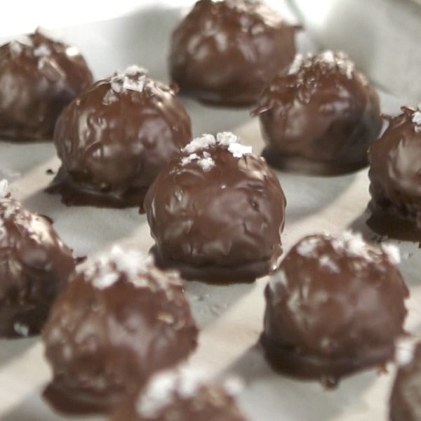 Coconut and Dark Chocolate Bites with Sea Salt