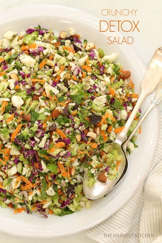 Crunchy Detox Salad