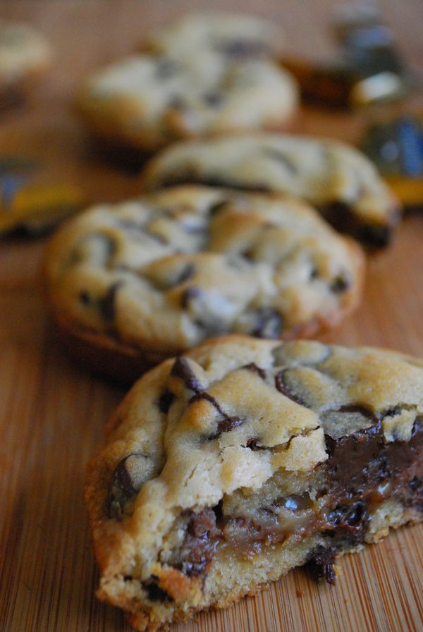 Deep Dish Chocolate Chip Caramel-Filled Cookies