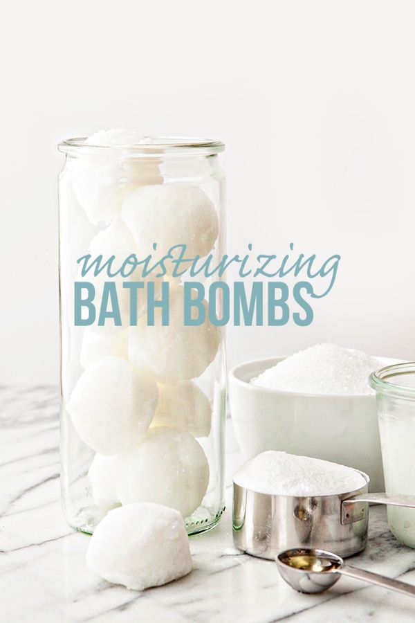 DIY Moisturizing Bath Bombs