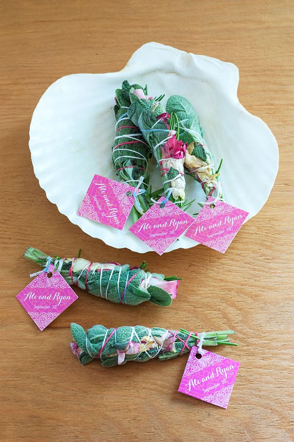 DIY Smudge Stick Wedding Favors