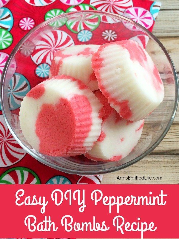 Easy DIY Peppermint Bath Bombs