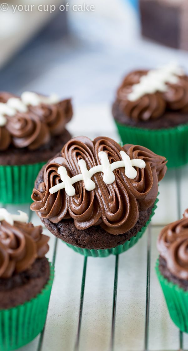 Easy Football Cupcakes