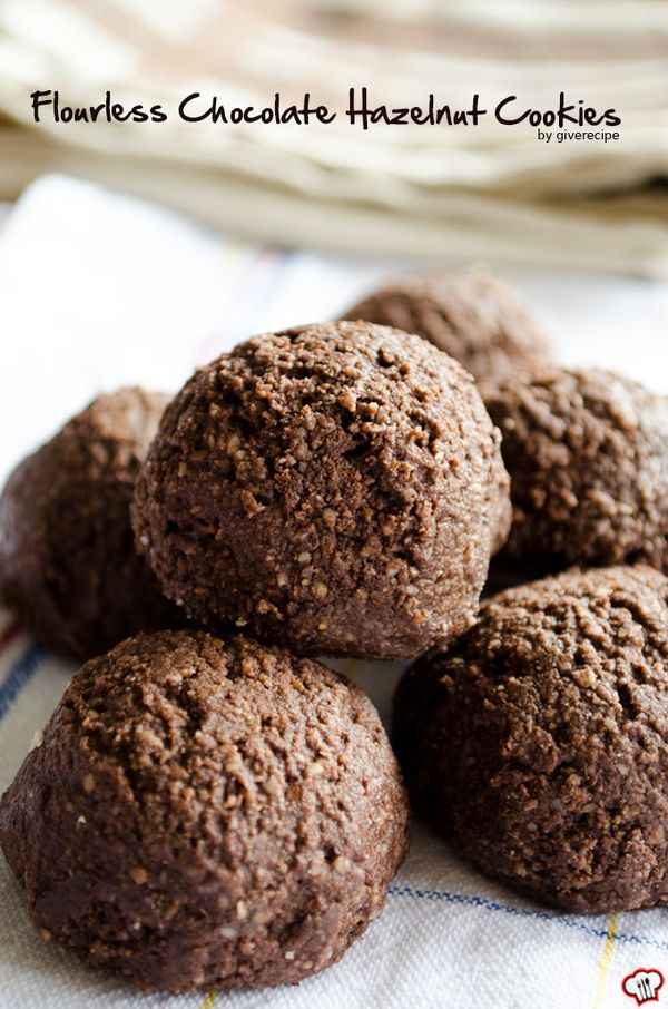 Flourless Chocolate Hazelnut Cookies