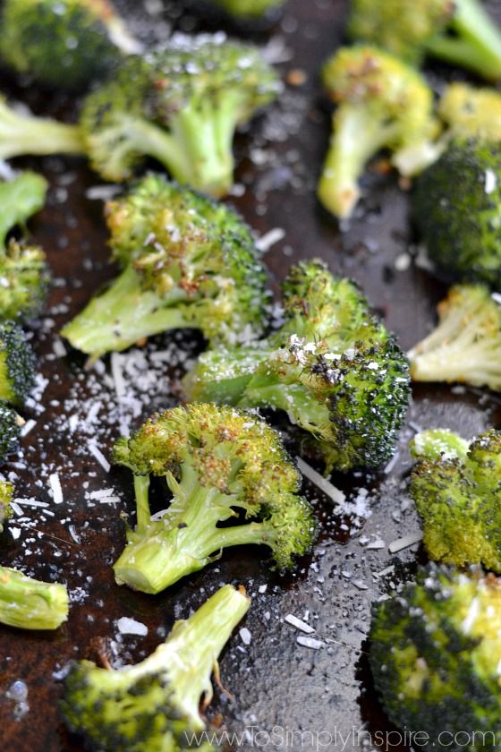 Garlic Parmesan Roasted Broccoli