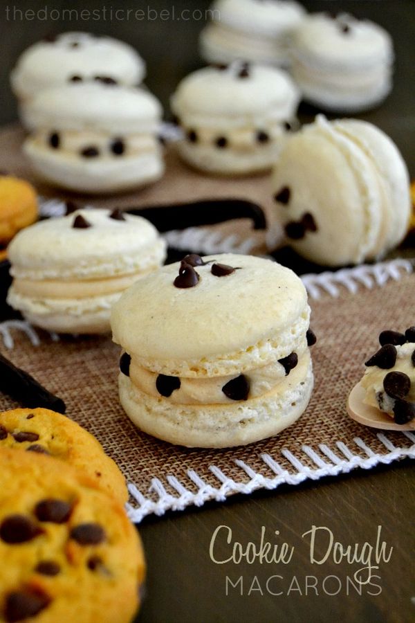 Gingerbread Macarons