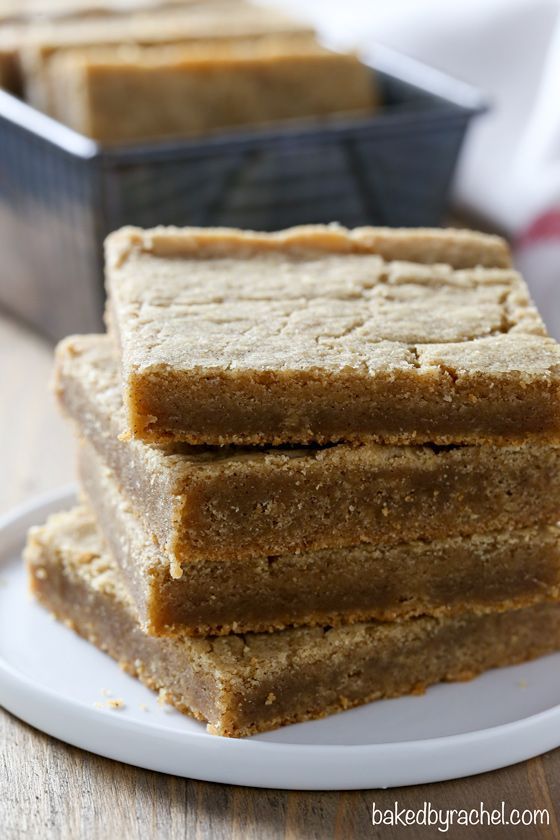 Gingerbread Molasses Blondie Bars