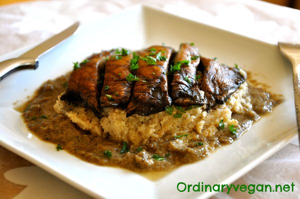 Grilled Portobello Mushroom over Mashed Cauliflower with Mushroom Gravy