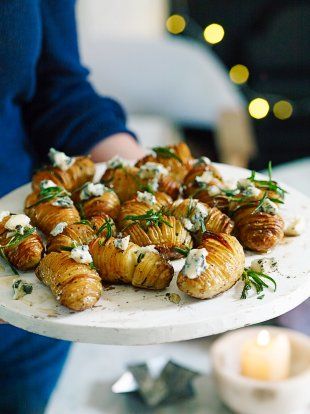 Hasselback potatoes with gorgonzola & honey