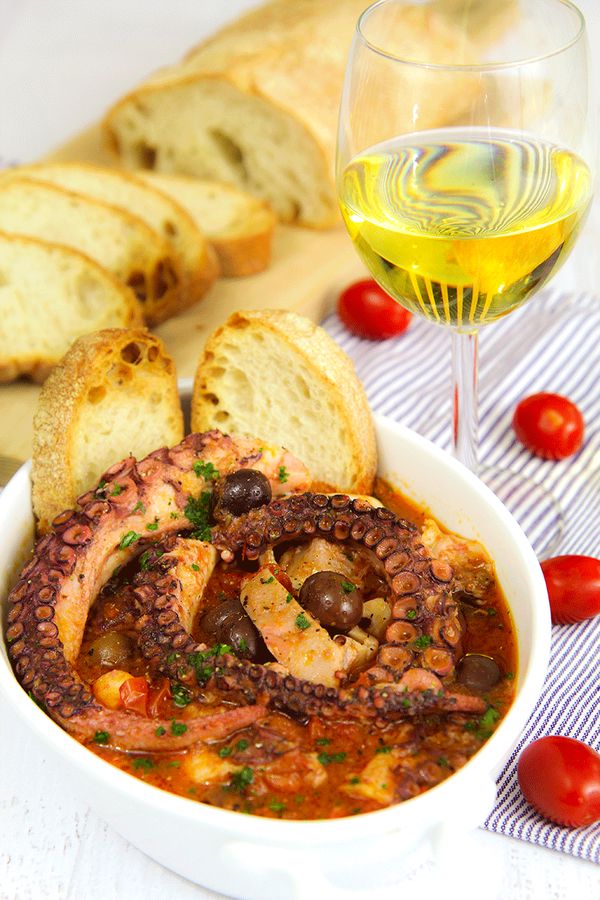 ITALIAN OCTOPUS STEW (polpo alla luciana