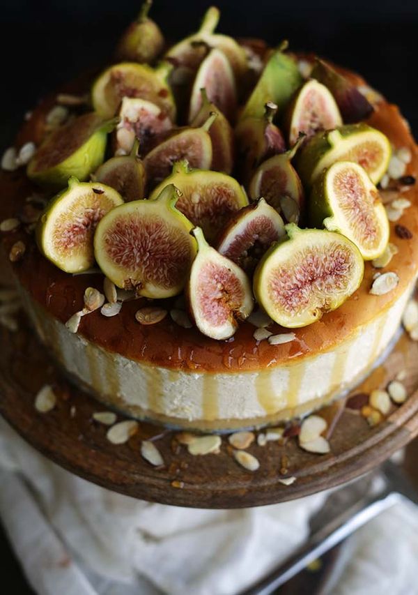 Italian Ricotta Cheesecake Recipe with Fresh Figs and Honey