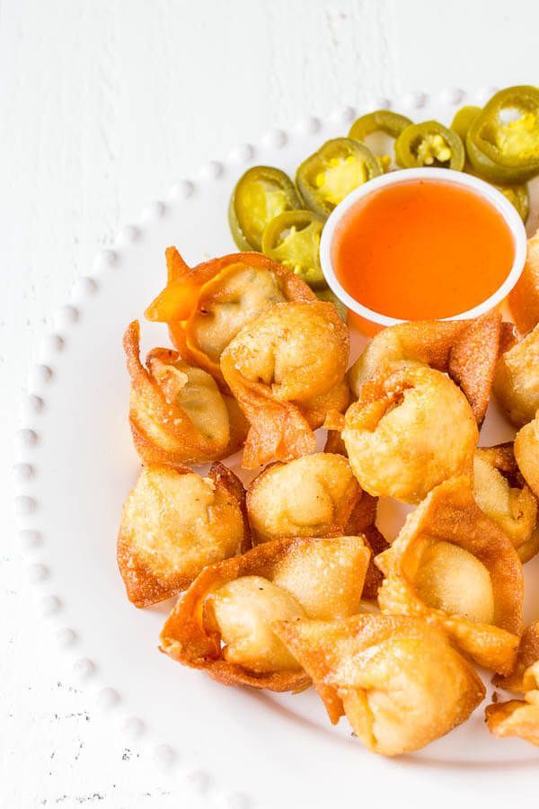 Jalapeño Cream Cheese Wontons