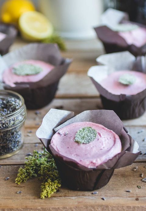 Lemon Lavender Cupcakes