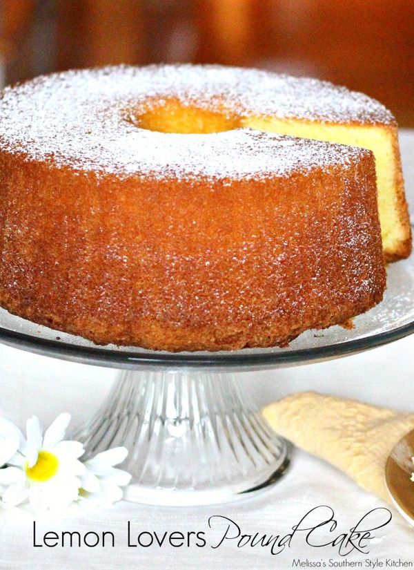 Lemon Lovers Pound Cake