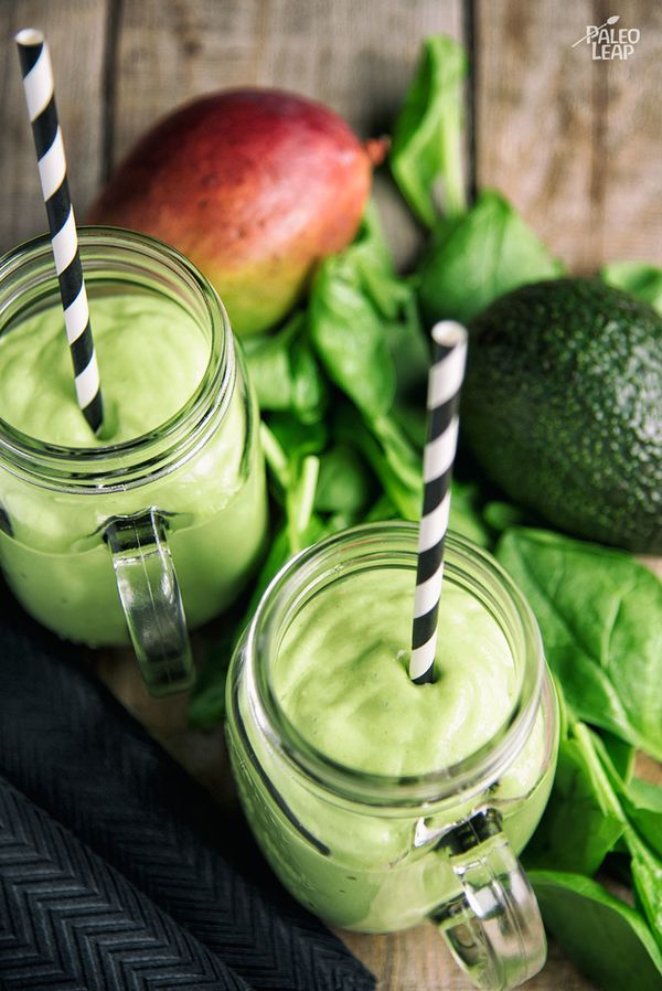 Mango, Avocado, And Spinach Smoothie