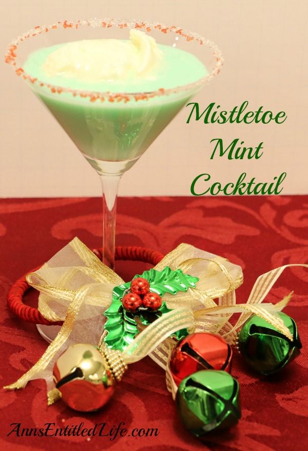 Mistletoe Mint Cocktail