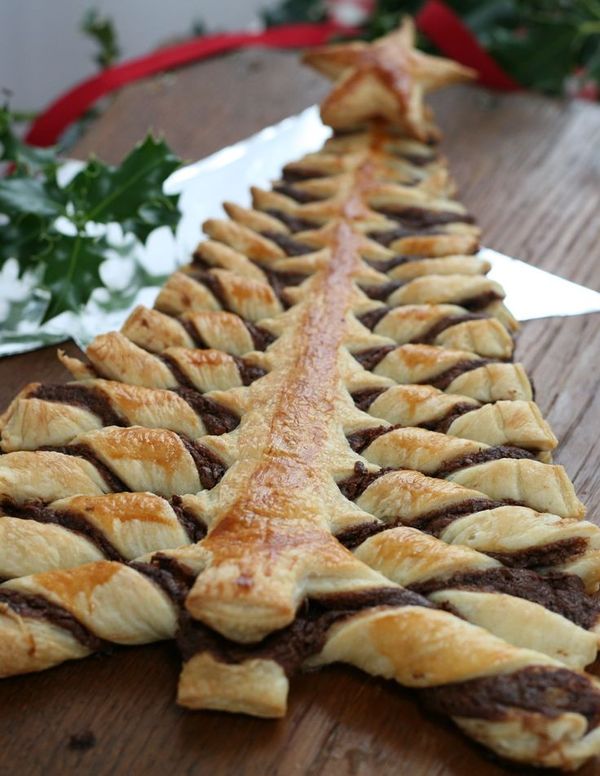 Nutella® pastry Christmas tree