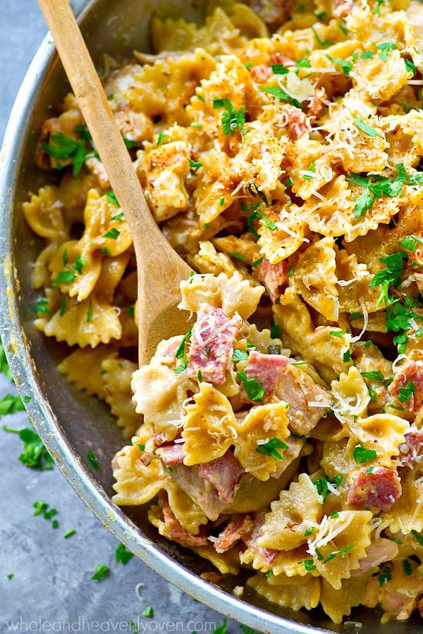 One-Pot Cajun Chicken Bacon Pasta Alfredo