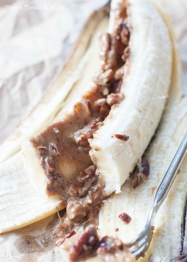 Oven Baked Cinnamon-Pecan Almond Butter Banana Boats