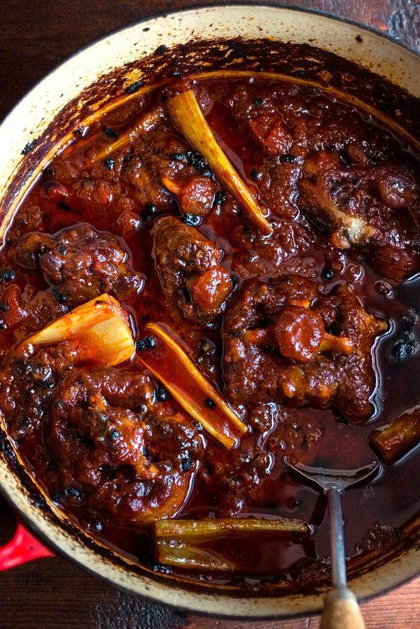 Oxtail Braised With Tomato and Celery (Coda Alla Vaccinara