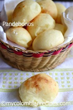 Pandebono (Colombian Cheese bread